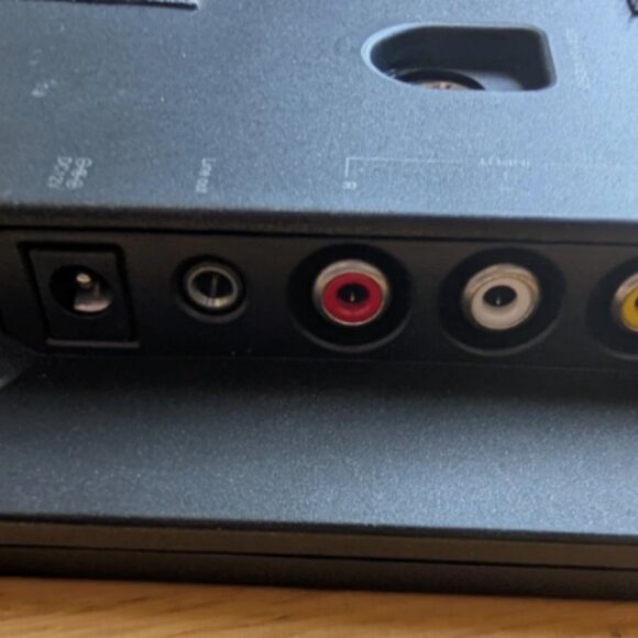 8" Inch Color TV TFT Screen RGB VGA Analog Remote VGA adapter - Picture 4 of 8